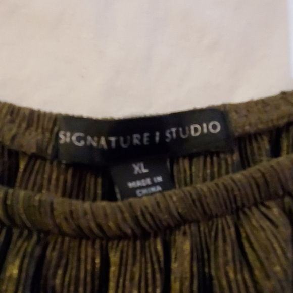 Beautiful Blouse  XL. Signature I studio - Picture 4 of 5